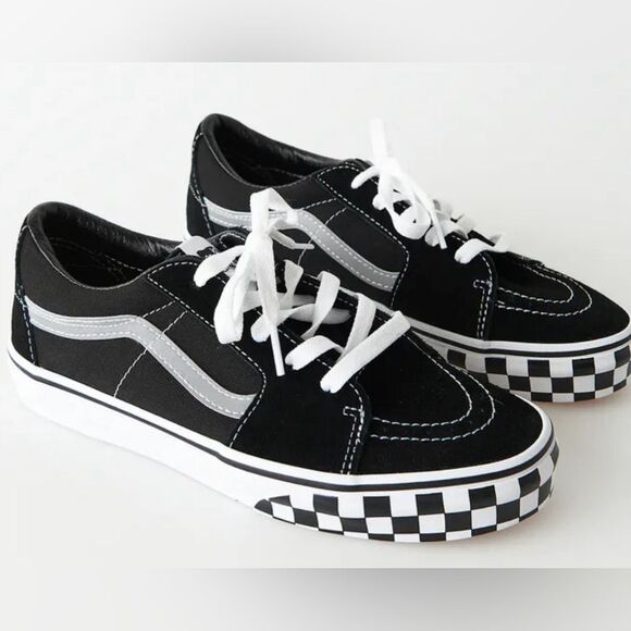 Vans Other - VANS Sk8-Low Kids 'Reflective Sidestripe - Black Checkerboard